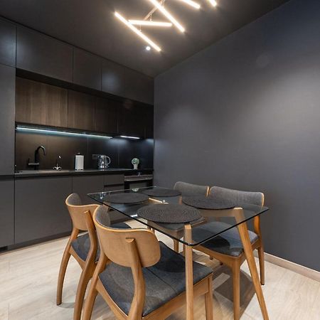 Royal Tower Residence Big Vip Apartment In Center Floor 27 キエフ エクステリア 写真