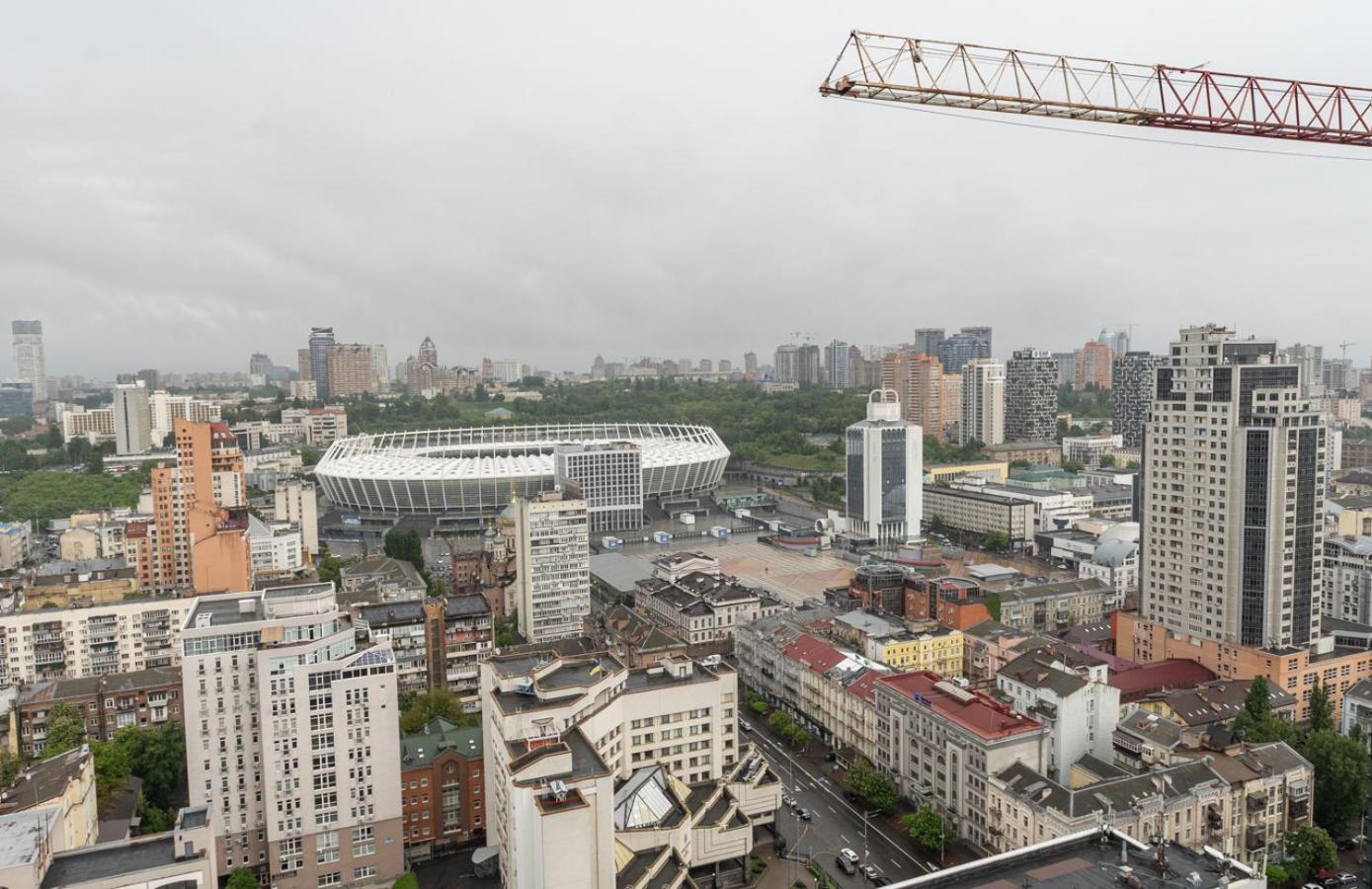 Royal Tower Residence Big Vip Apartment In Center Floor 27 キエフ エクステリア 写真