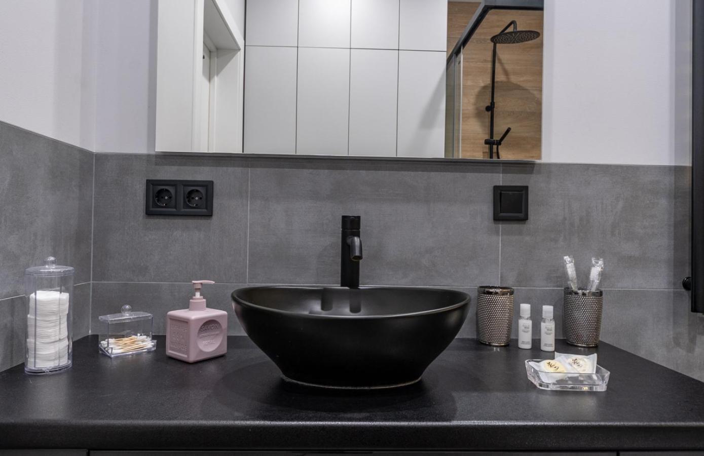 Royal Tower Residence Big Vip Apartment In Center Floor 27 キエフ エクステリア 写真