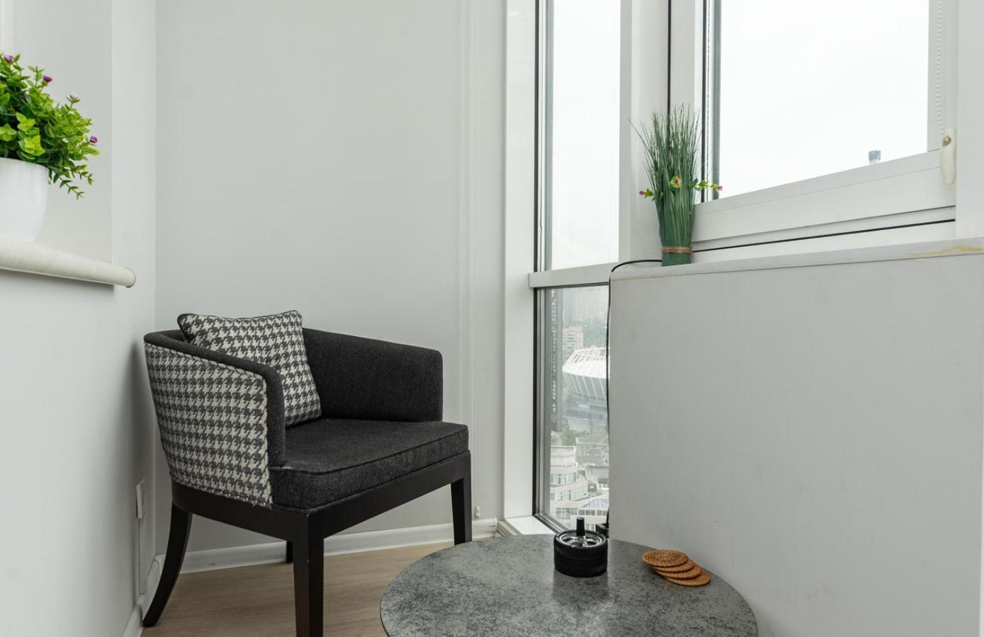 Royal Tower Residence Big Vip Apartment In Center Floor 27 キエフ エクステリア 写真