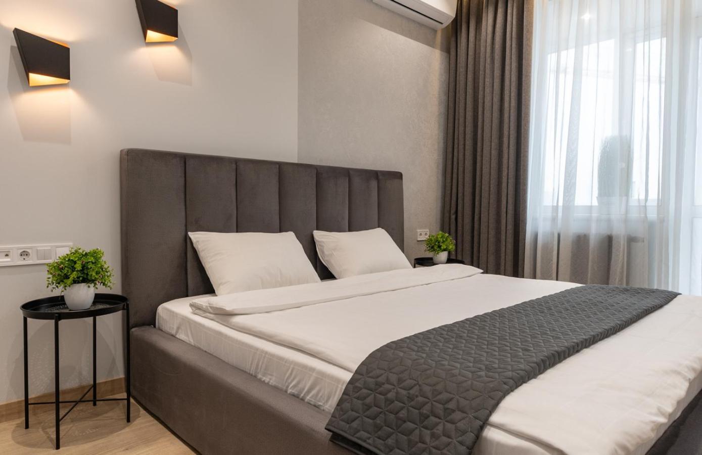 Royal Tower Residence Big Vip Apartment In Center Floor 27 キエフ エクステリア 写真