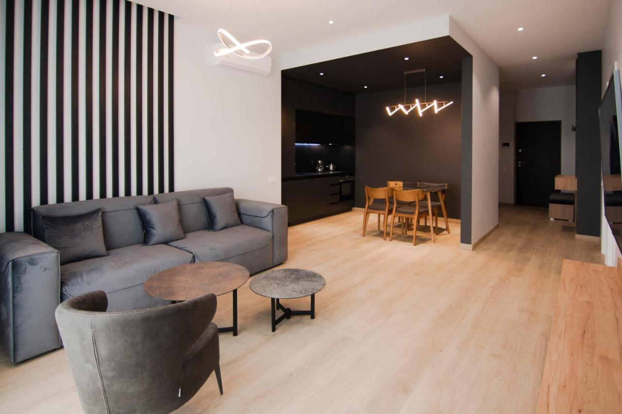 Royal Tower Residence Big Vip Apartment In Center Floor 27 キエフ エクステリア 写真