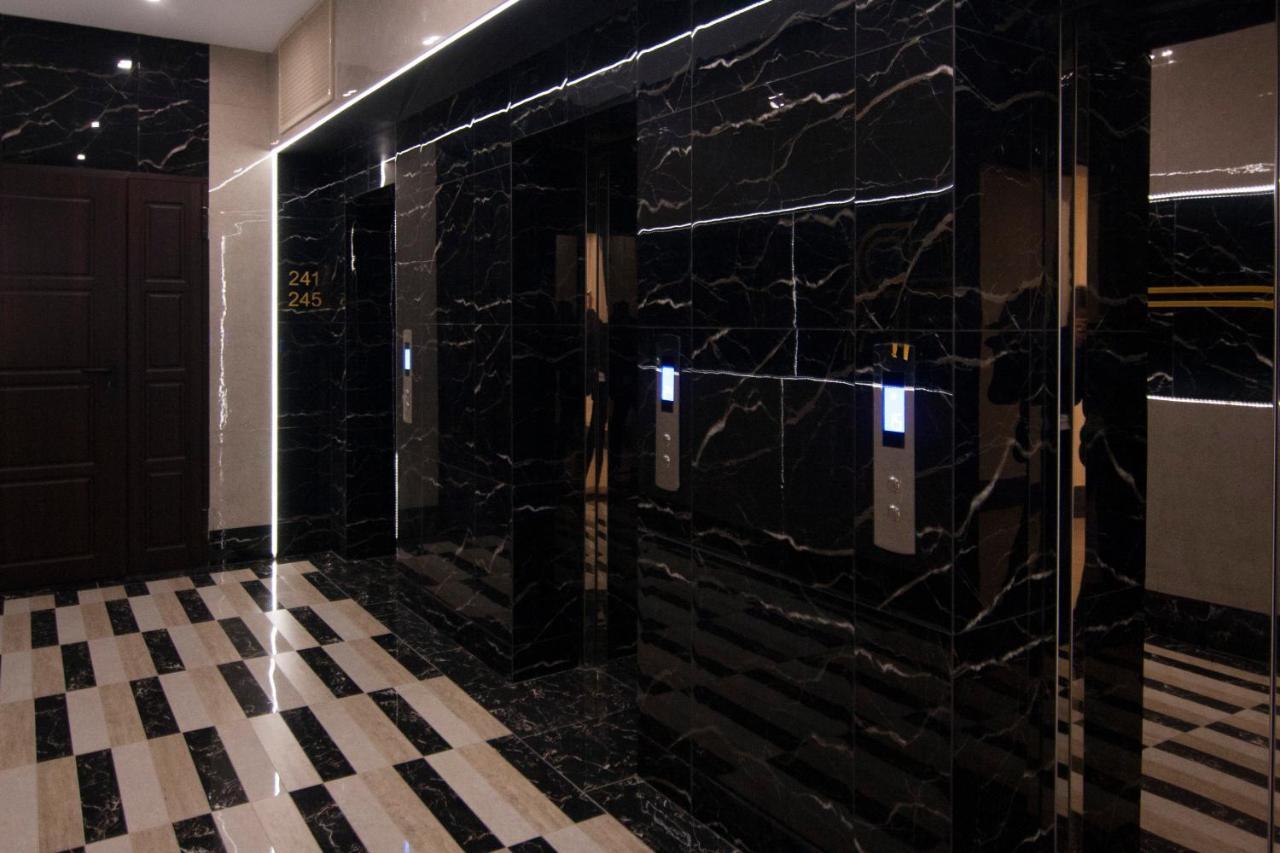 Royal Tower Residence Big Vip Apartment In Center Floor 27 キエフ エクステリア 写真