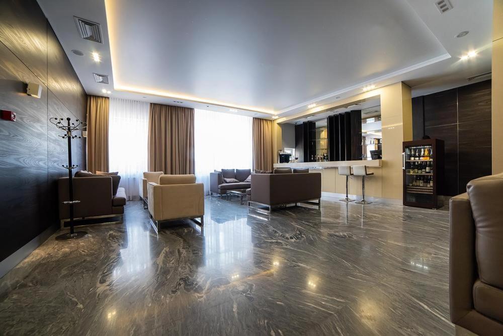 Royal Tower Residence Big Vip Apartment In Center Floor 27 キエフ エクステリア 写真